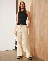 Atmos&Here - Arna Sleeveless Knitted Top
