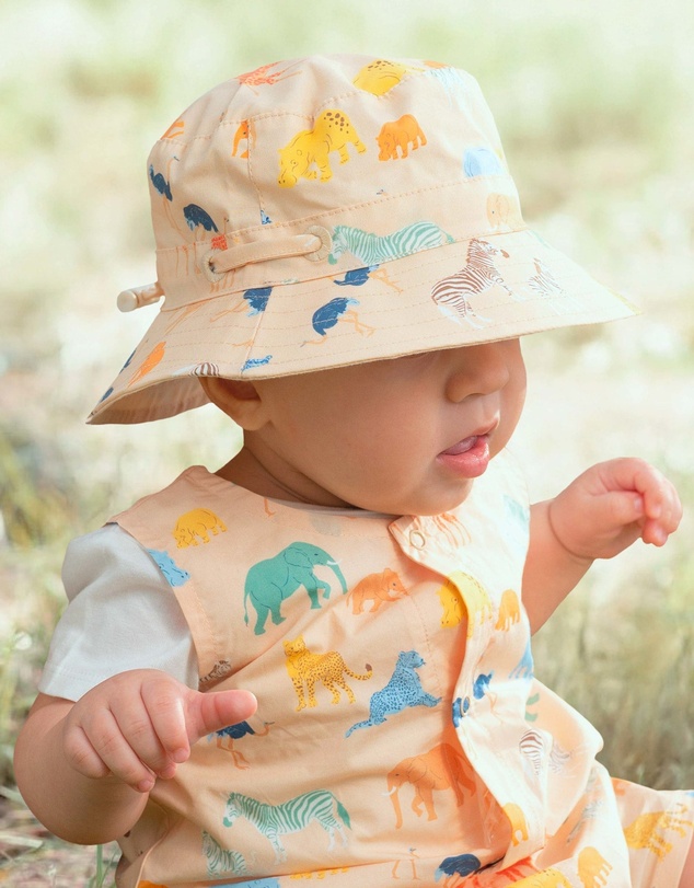 Toshi - Sunhat Banjo