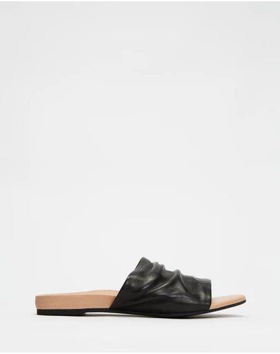 Mia Vita - Maple Slide - Black