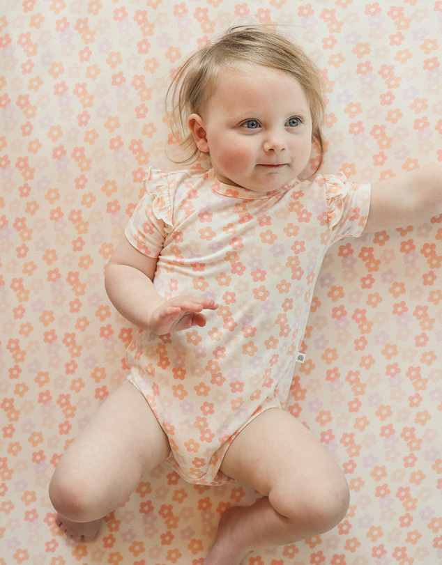 Kynd Baby - Fitted Cot Sheet in Blooms