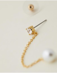 Stephanie Browne - Mode Pearl Earrings