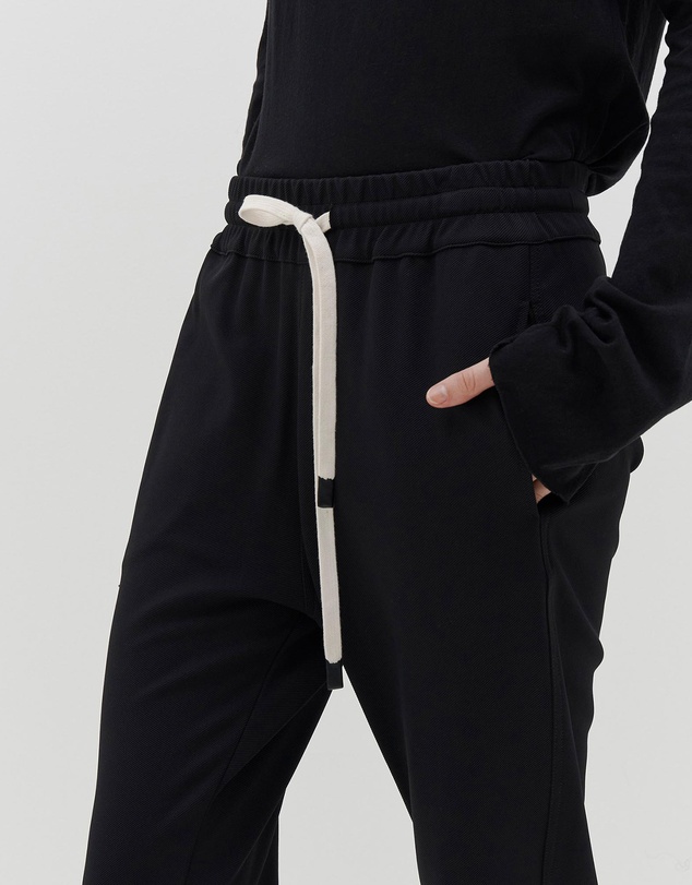 Bassike - stretch twill tapered pant