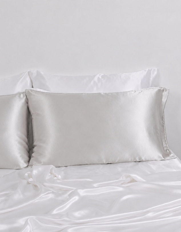 SILK MAGNOLIA - Pure Silk Pillowcase