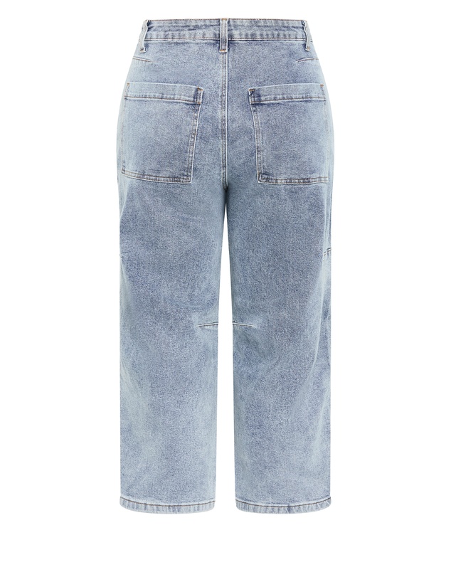 City Chic - Plus size Harley Fit Hazel Barrel Leg Jean - light wash