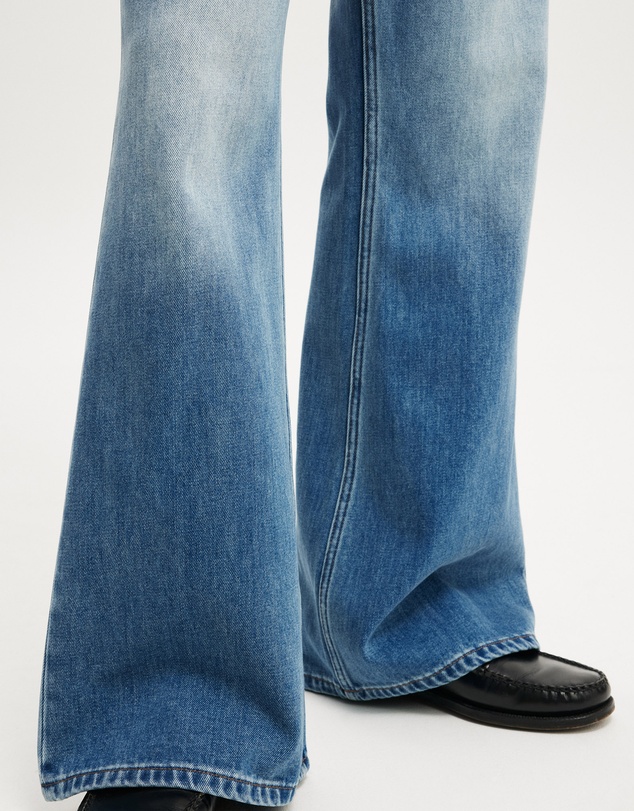 Cotton On - Baggy Bootcut Jean