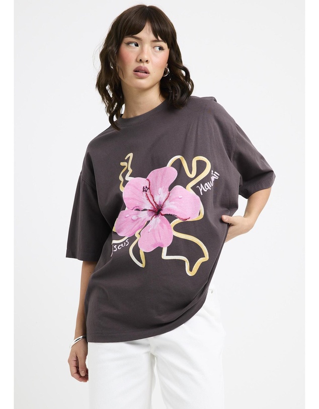 Subtitled - Hawaii Hibiscus Oversized T-Shirt