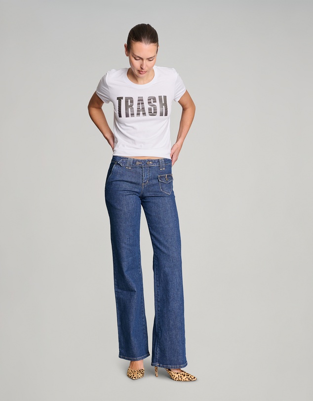 Love and Nostalgia - Margot Tee - Trash