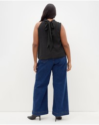 City Chic - Jaylee Sleeveless Neck Tie Top