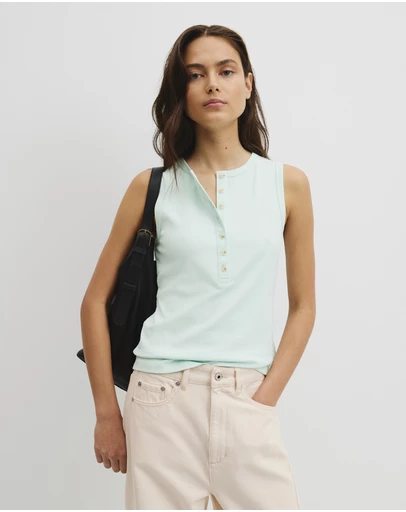 Country Road - Henley Tank