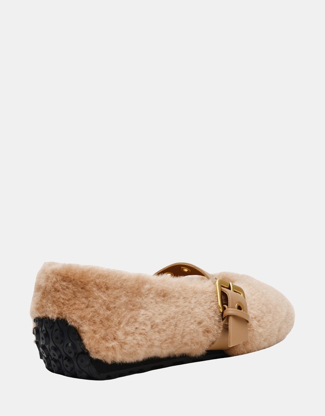 Steve Madden - Toasty Natural Flats