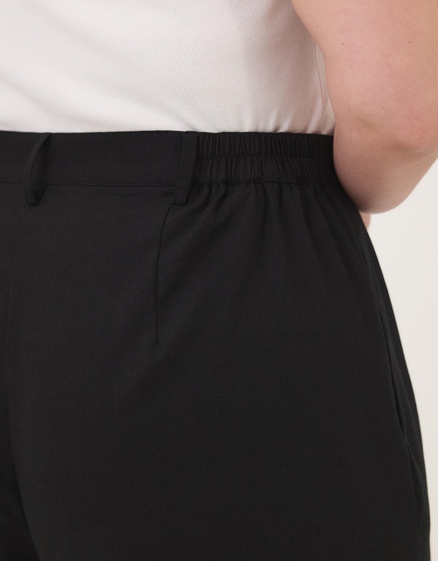 Atmos&Here Curvy - Freya Linen Blend Bermuda Shorts