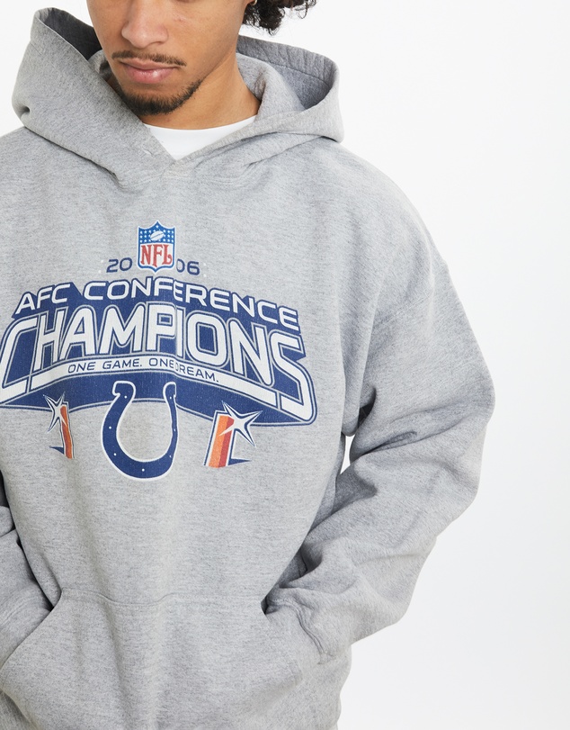 Vintage by The Real Deal - Pre Loved - Vintage NFL Indianapolis Colts Hooded Sweatshirt