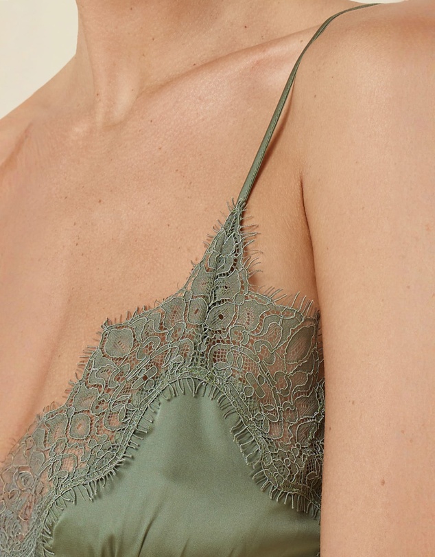 Gingerlilly - Azalia Silky Satin Short Chemise