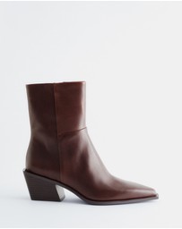& Other Stories - Sleek Leather Cowboy Boots