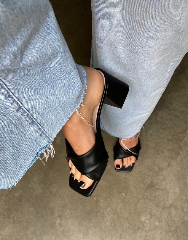 Verali - Stella Block Heel Mules