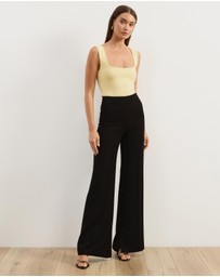 Atmos&Here - Gia Square Neck Knit Top