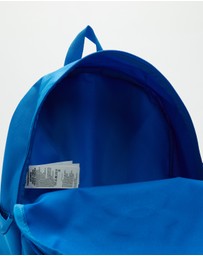 Under Armour - Essential Lite Backpack