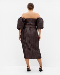 City Chic - Krista Pleat Midi Dress