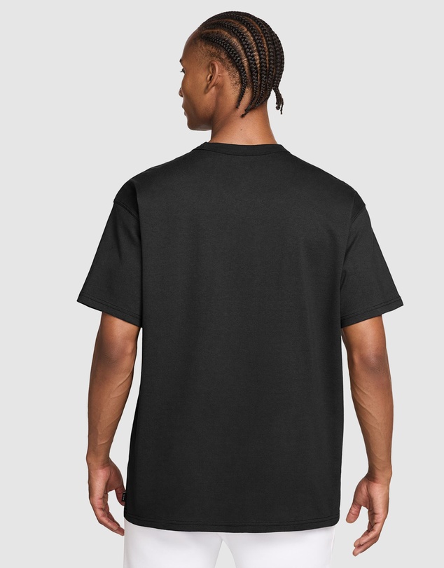 Nike - Sportswear Premium Essentials T-Shirt