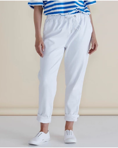 Betty Basics - Brooks Jean