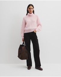 Country Road - Lofty Merino Wool Funnel Neck Knit