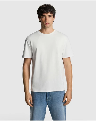 yd. - Lion Relaxed Tee