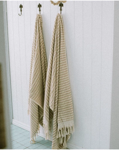 MAYDE - Crescent Towel