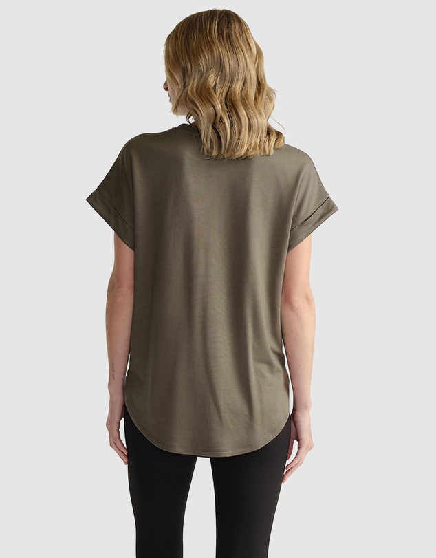 Decjuba - D-Luxe Half Moon Tee