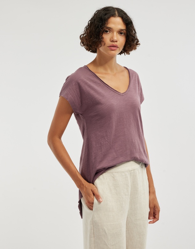 Amelius - Aiden Organic V Neck Tee
