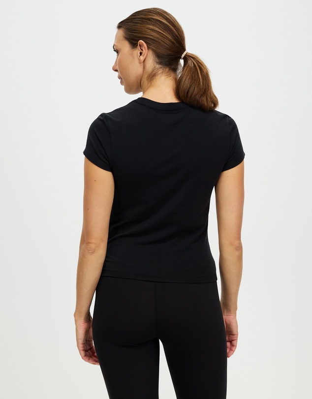 Nike - Sportswear Chill Knit T-Shirt