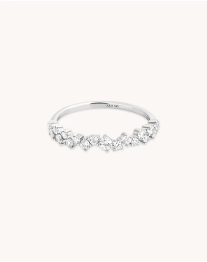 Astrid & Miyu - Crystal Ring