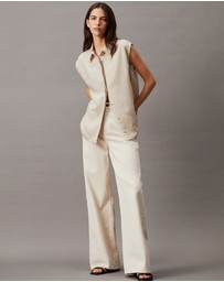 Calvin Klein - Relaxed Cut Out Detail Shirt