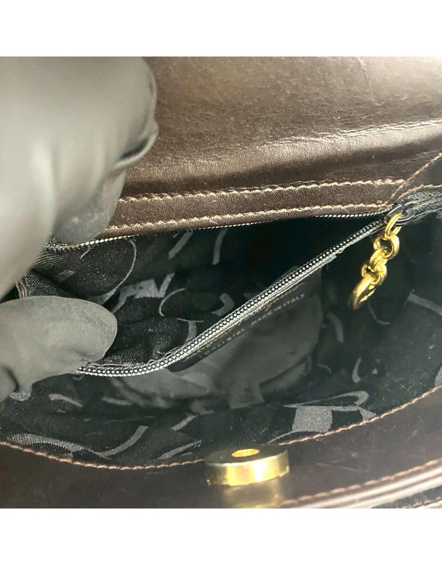 Pre-Loved by Azura Reborn - Pre-Loved Leather Vara Bow Top Handle Bucket Bag