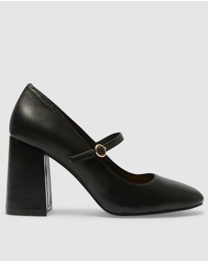 BLACK GLOVE