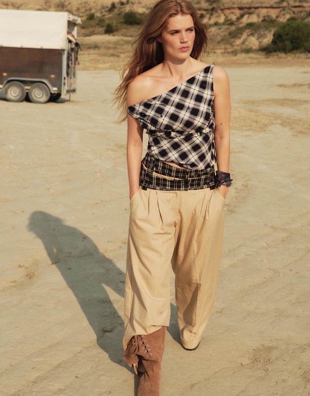 Laagam - Tate Squared Asymmetric Top