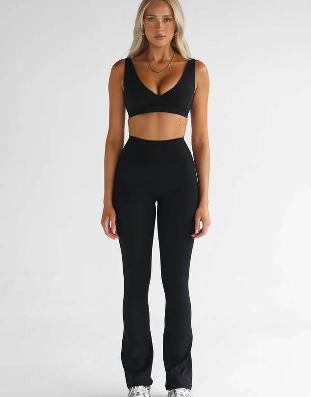 Leelo Active - Sculpt Flare Leggings