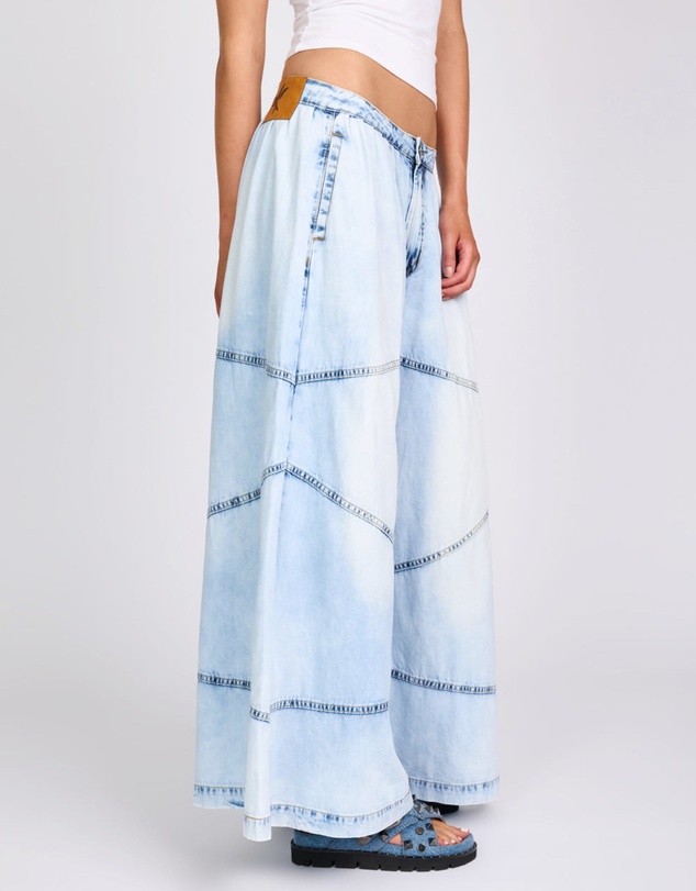 ONE TEASPOON - Daddios Low Waist Super Wide Leg Denim Jeans - Depeche Blue