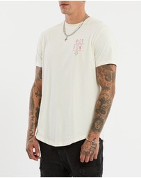 Kiss Chacey - Almighty Dual Curved Tee