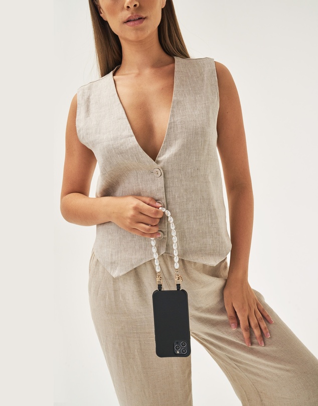 LOUVE COLLECTION - Le Cafe Noir Phone Case + Pearl Wristlet