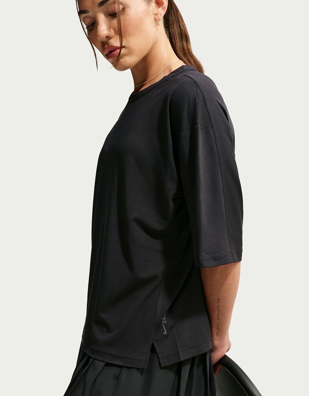 Nike - 24.7 ImpossiblySoft Light Dri-FIT SS T-Shirt