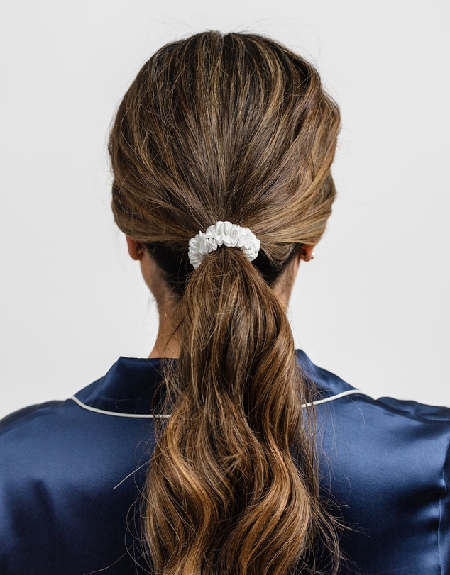 SILK MAGNOLIA - Pure Silk Scrunchie