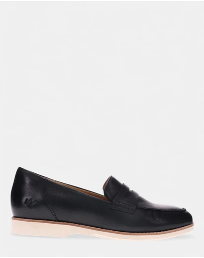 Mia Vita - Remi Casual Slip-On - Black