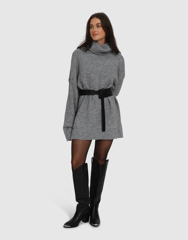 Belle & Bloom - Cuddle Me Oversized Tunic Sweater