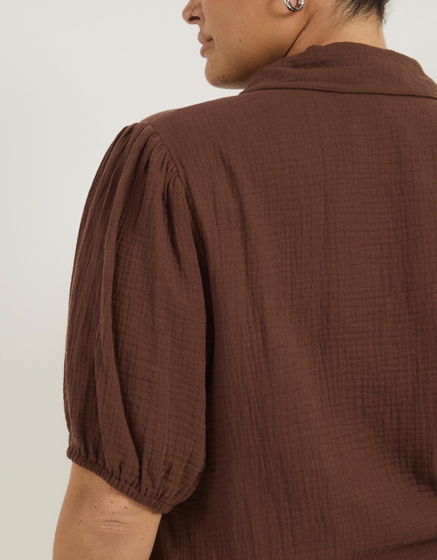 Atmos&Here Curvy - Crinkle Cotton Puff Short Sleeve Top