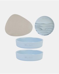 Lilly + Dash - Cat Eat and Drink Set – 2 Bowls + Lick Insert + Slate Placemat