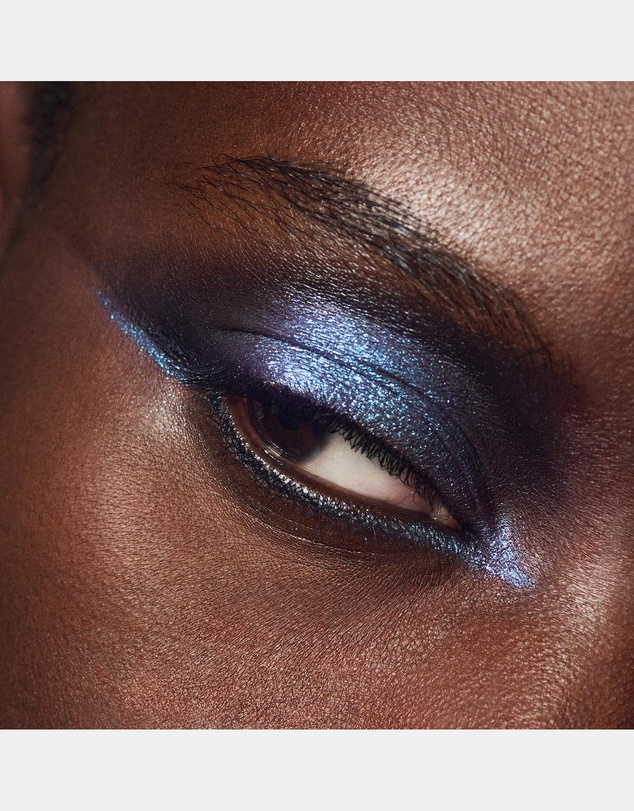 MAC - Dazzleshadow Liquid Eyeshadow