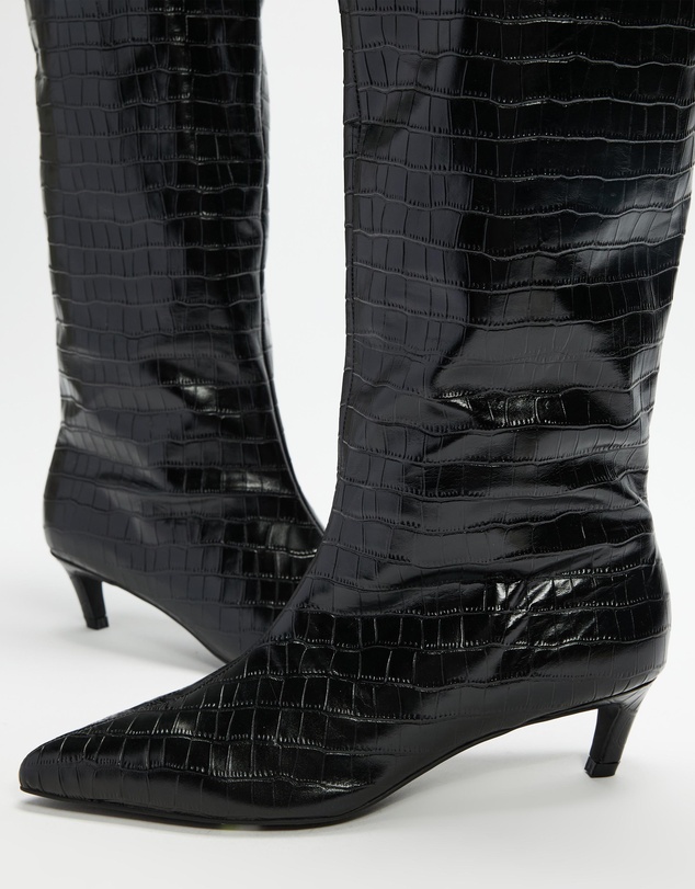 AERE - Nara Knee High Heeled Leather Boots