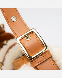 Ozwear Connection Uggs - Ugg Shearling Baguette Bag