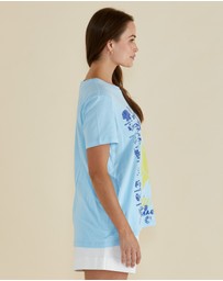 Betty Basics - Ellia Crew Tee