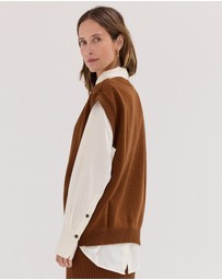 Cloth & Co. - The Crew Neck Vest Castagne